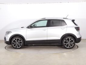 Volkswagen T-Cross - 2021