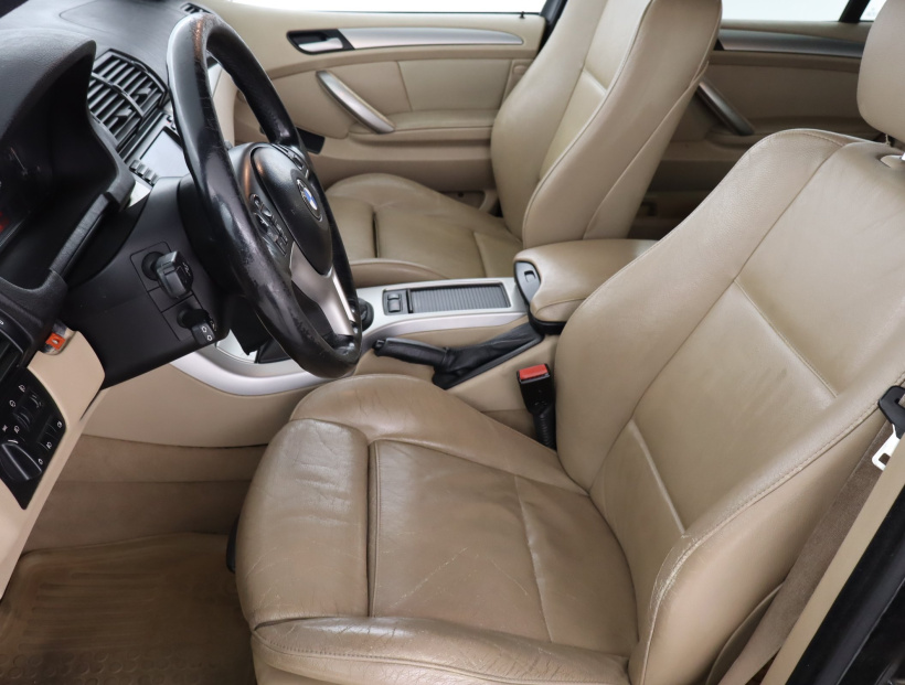 BMW X5, 2003