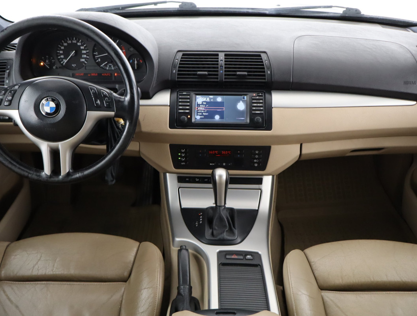 BMW X5, 2003