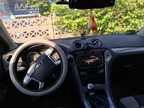 Ford Mondeo - 2012