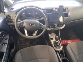 Kia Rio - 2012