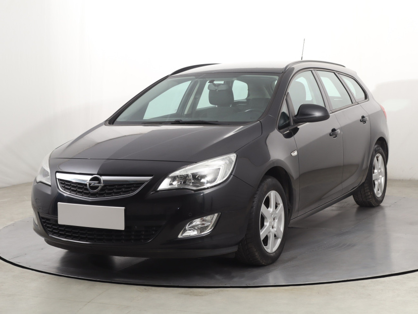 Opel Astra, 2012