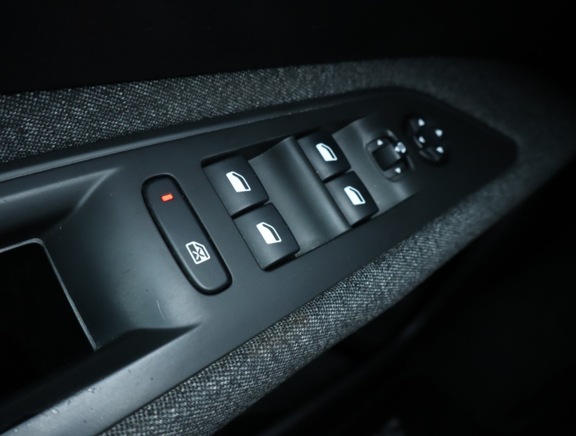 Peugeot 3008, 2018