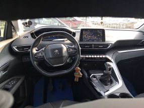 Peugeot 3008 - 2018