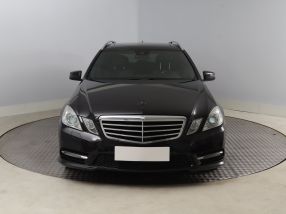 Mercedes-Benz E - 2012