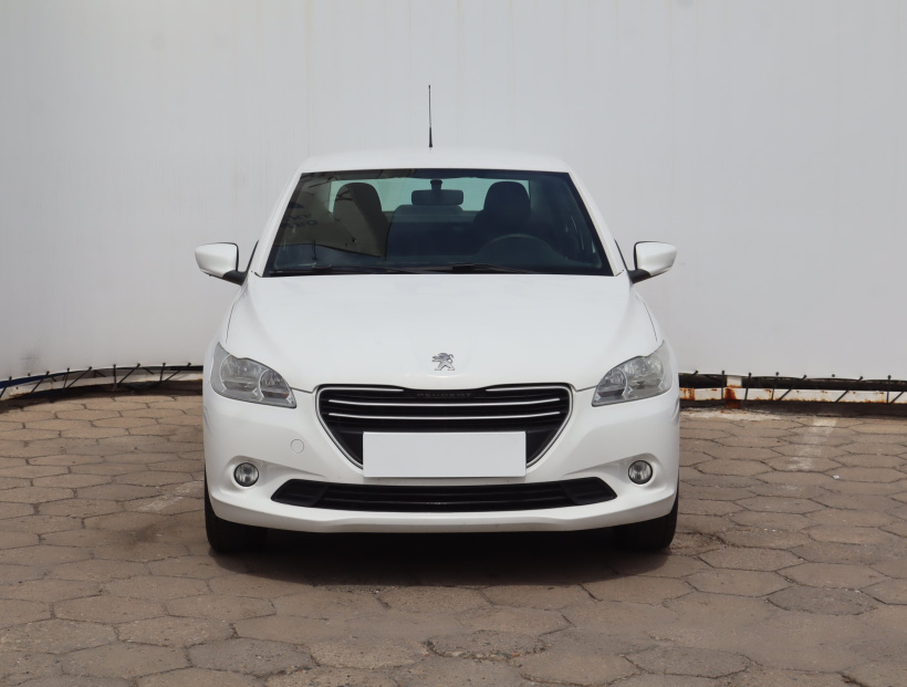 Peugeot 301, 2015