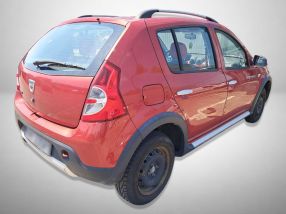 Dacia Sandero - 2012