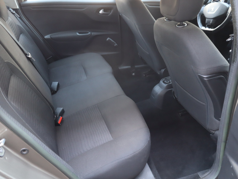 Peugeot 301, 2014