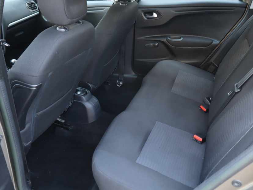 Peugeot 301, 2014