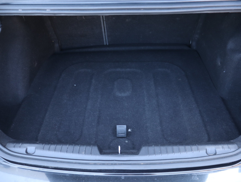 Chevrolet Cruze, 2010