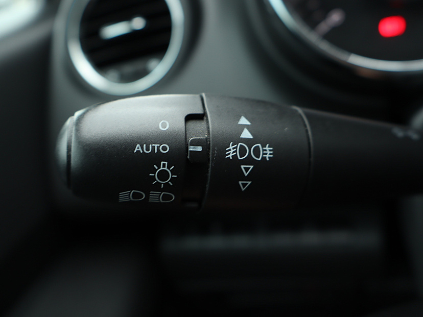 Peugeot 5008, 2015