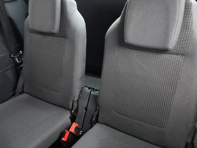 Peugeot 5008, 2015