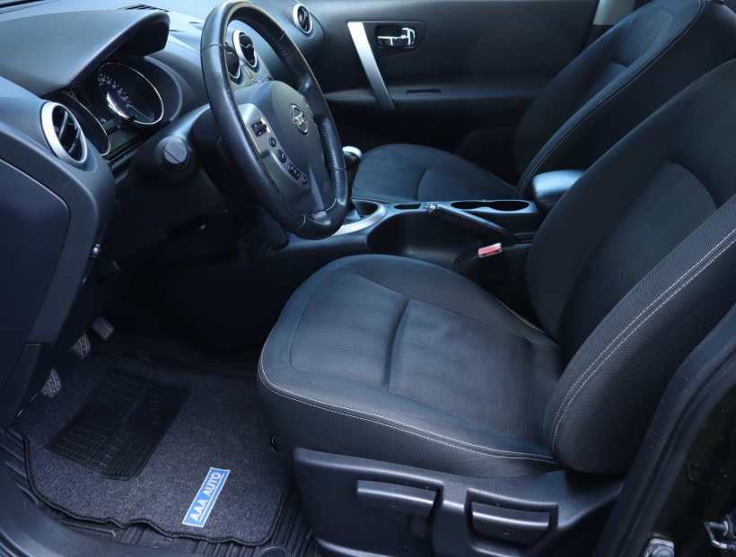 Nissan Qashqai, 2012