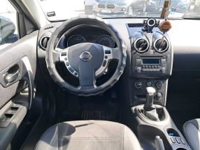 Nissan Qashqai - 2012