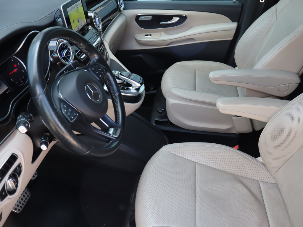 Mercedes-Benz V