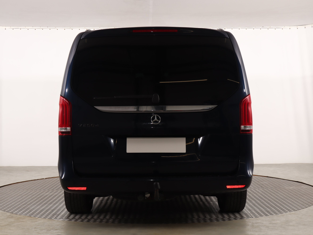 Mercedes-Benz V