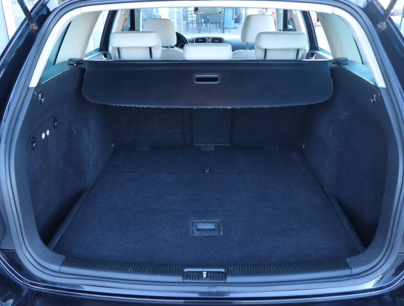 Volkswagen Golf, 2012