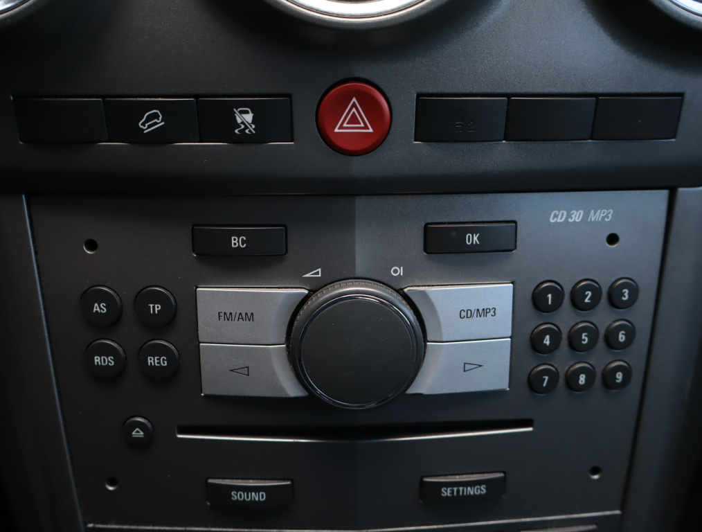 Opel Antara