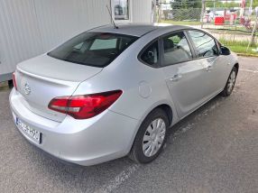 Opel Astra - 2016