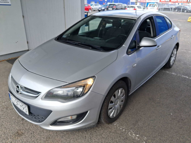 Opel Astra 2016
