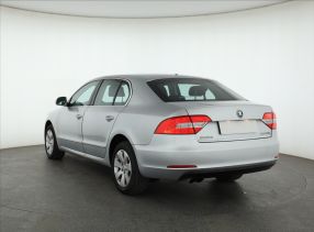 Škoda Superb - 2014