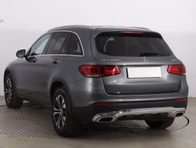 Mercedes-Benz GLC - 2021