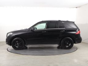 Mercedes-Benz GLE - 2016