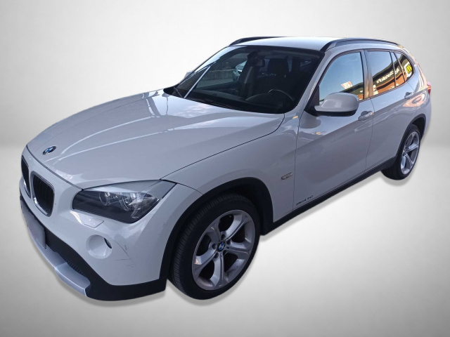 BMW X1 2011