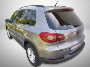 Volkswagen Tiguan - 2010