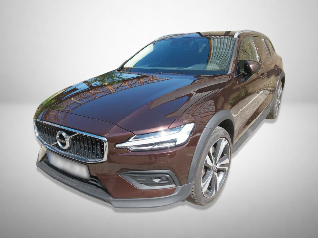 Volvo V60 Cross Country 2021