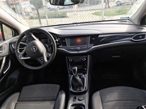 Opel Astra - 2020