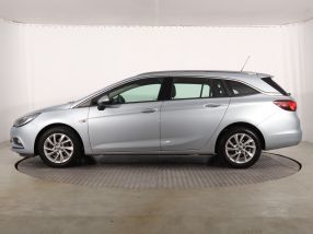 Opel Astra - 2018