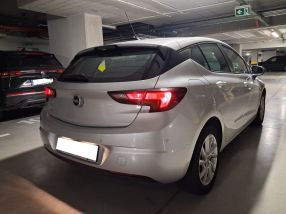 Opel Astra - 2021