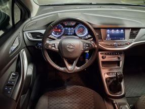 Opel Astra - 2021