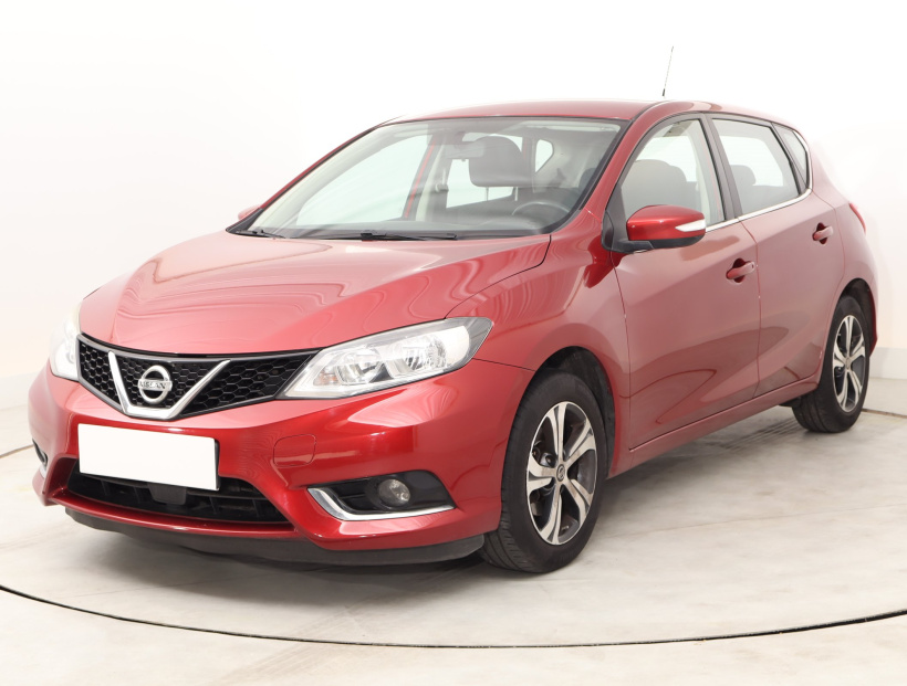 Nissan Pulsar, 2015