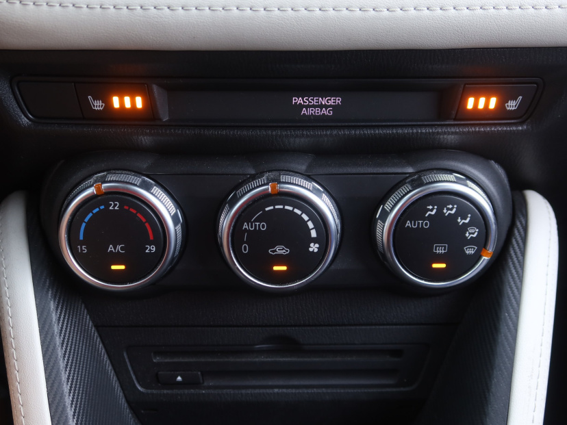 Mazda 2, 2017