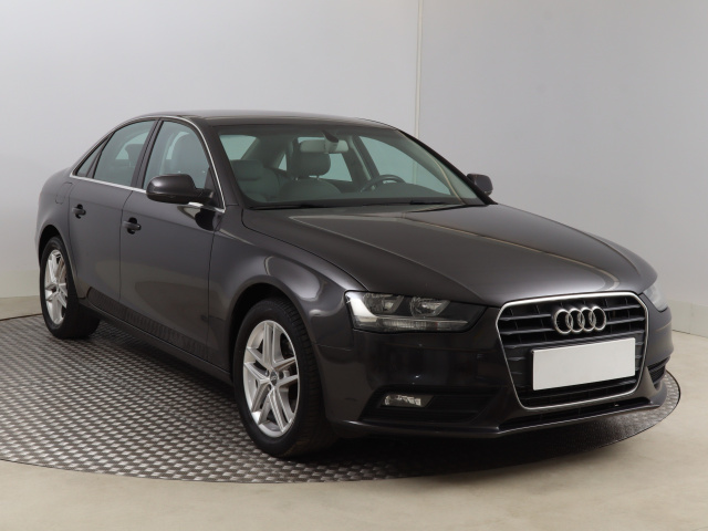 Audi A4 2014