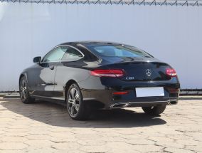 Mercedes-Benz C - 2020