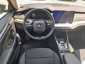 Škoda Octavia - 2024