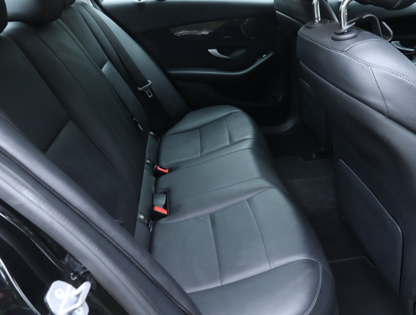 Mercedes-Benz C, 2019