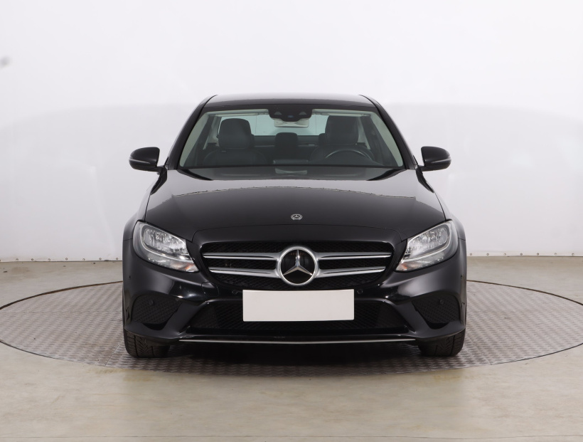 Mercedes-Benz C, 2019