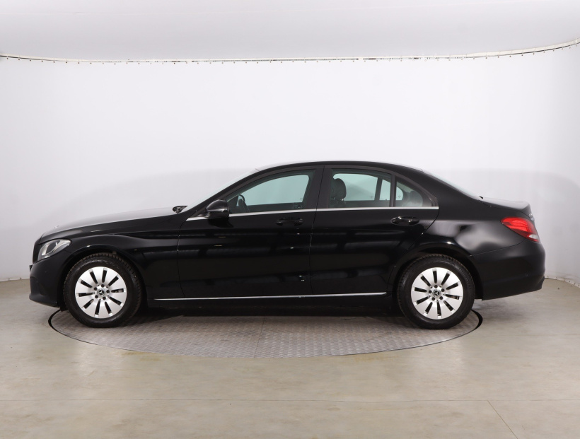Mercedes-Benz C, 2019
