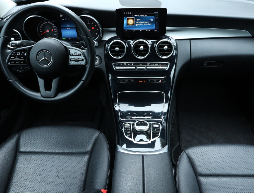 Mercedes-Benz C, 2019