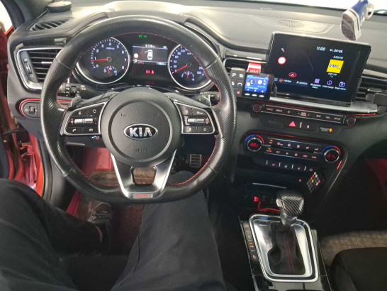 Kia ProCeed