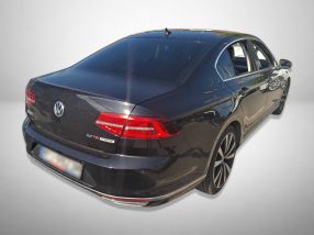 Volkswagen Passat - 2015