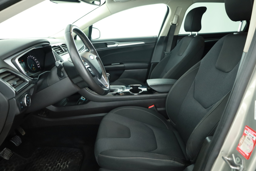 Ford Mondeo, 2015