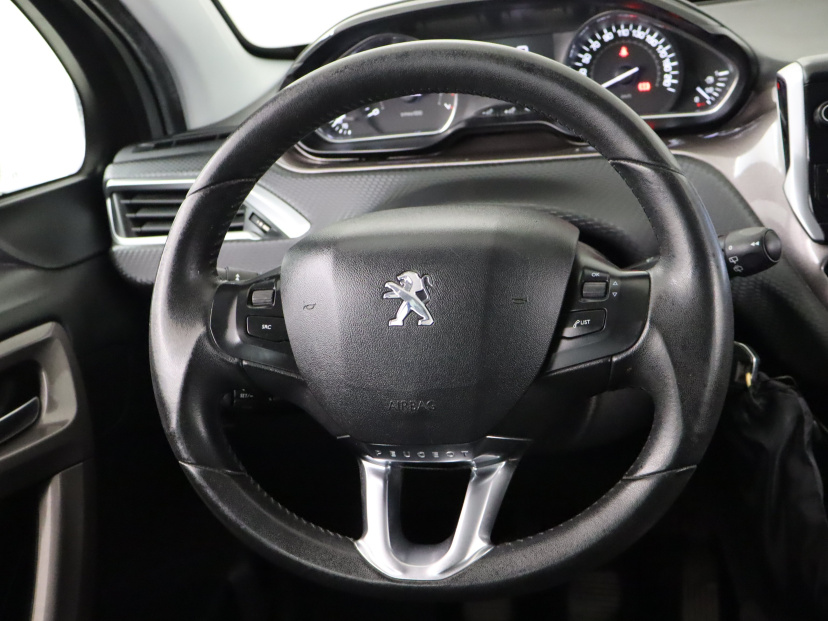 Peugeot 2008, 2014