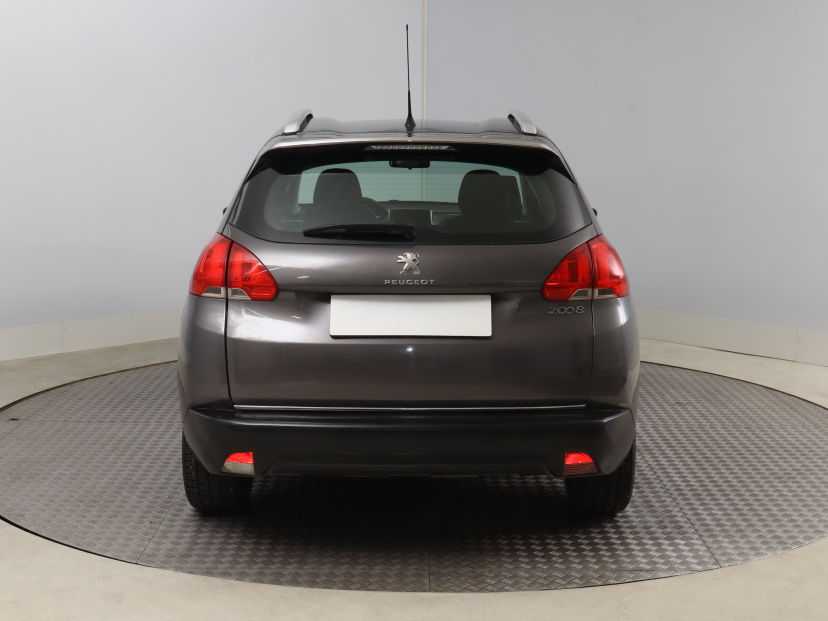 Peugeot 2008, 2014