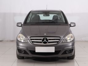 Mercedes-Benz B - 2010