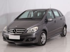 Mercedes-Benz B - 2010